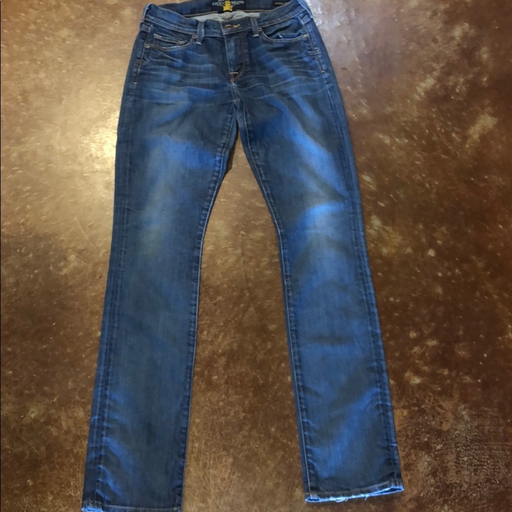 Lucky Brand straight legged jeans